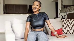 Big Tits Ebony Down To Deep Throat Casting Agent To Get Modeling Job