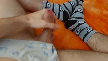 Nerdy College Boy Has A Big Cock To Play With