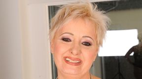 ”Hungarian mature screwed in a jacuzzi”