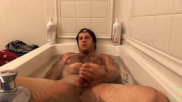 Adam Castle Takes Bath & Jerks Off Cock
