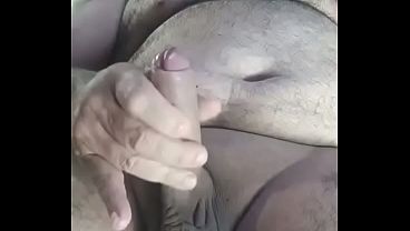 COROA BATE MUITA PUNHETA PARA SEUS FANS CLARO