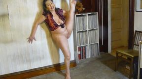 Erotic dance on The Lion Lies Down Tonight song