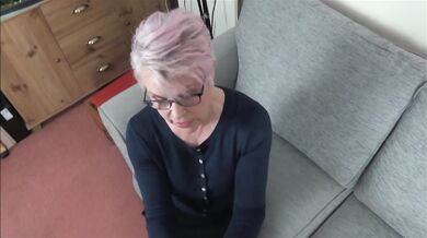 Grandmother GILF 60+ Gives BLOWJOB To Bad Student, Facial CUMSHOT At END!