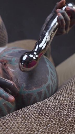 Anuskatzz Gets a Stainless Steel Dildo to Shove up Her Ass