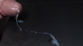 Cumming in Close-up
