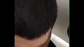 Mamada en el trabajo