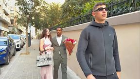 Jes&uacute_s Reyes comparte a su esposa Mary Rock con su escolta el d&iacute_a de su boda doble penetraci&oacute_n interracial