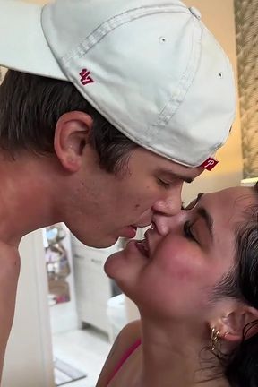 Thick Hotwife Gets Fucked by Thick Cock Step-daddyjm