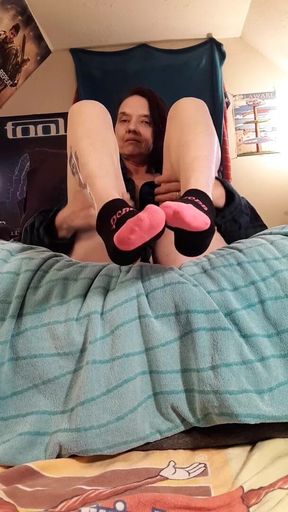 XHamster exclusive Don't you dare tickle me tickle/masturbation vid