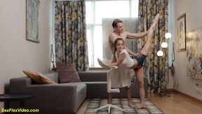 Nicole Murkovski's Daring Flexibility Adventure: A Gymnast's First Experience