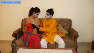 Desi Sali Sapna deeply understands jiju's mood