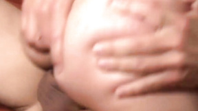 Sexy Girl Gets Fucked Close Up Before Taking A Facial