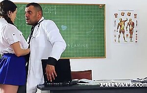 - Trainee Nurse Cassie Fire Rides Her Teacher