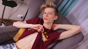 Alex Powelly Strokes His Dick Seductively in the Armchair - Gay XXX