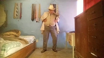 El empresario vaquero es tu amo