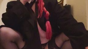 Makima Domme Dildo ride