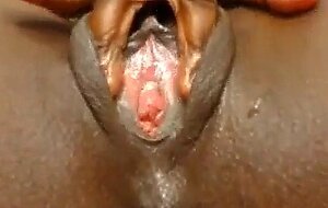 Ebony close up on cam