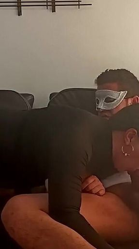 Mamando La Verga De Mi Jefe