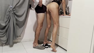 my stepson lifted my skirt and fucked me while I was washing the mirror