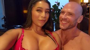 johnny sins se folla a yasmina khan y se corre dentro de su cono creampie- el calvo de brazzers