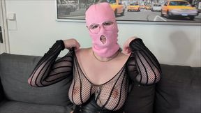 Watching a Fat Woman Masturbating Solo, Real Orgasms.