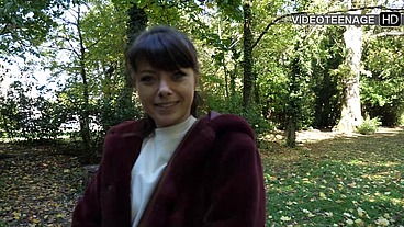 Lovely18 years girl does another porn casting