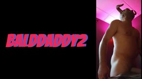 Balddaddy Plugs Asshole with Big Toy Quick Play