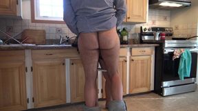 Turkish Stepmom Is Shocked When Her Stepson Licks His Own Cum Out of Her Pussy