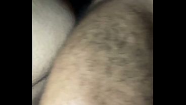 Meu vizinho gostos&atilde_o me convidou para transar at&eacute_ eu gozar no gloryhole.