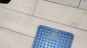 My FIRST Weigh in Video!