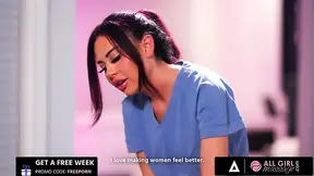 Sensual massage turns into steamy lesbian 69