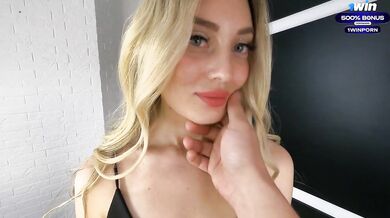 KÆRLIGHEDSERKLÆRING SLUTTEDE MED EN HURTIG FUCK HJEMME MED STEPOM