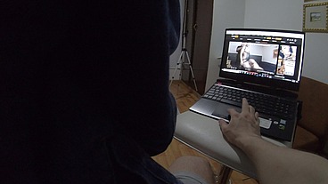 tuve sexo con una amiga mientras vemos una pelicula porno
