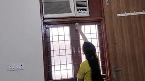 Desi college girl ko paise ki lalach me oyo le jakar pel diya