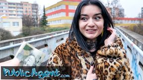 Petite slut Crystal Cherry gets public outdoor blowjob and fucked powerful