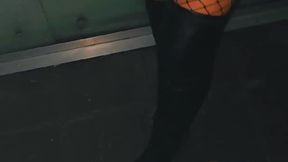 Club encounter leads to hot homemade sex in the night