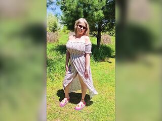 ONLYFAN BIG TIT MOM Real WIFE Voyuer COMPILATION Videos