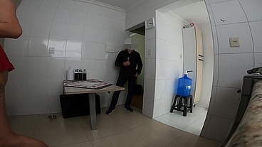PEDI COMIDA PELO APLICATIVO E PAGUEI COM O CU 2 - I ordered food on the app and paid with my ass 2