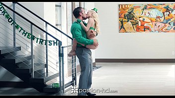 Passion-HD - Petite blonde Piper Perri fucks on St-Patrick&#039_s Day