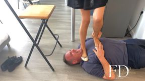 Lady Clarisse "Sous mes chaussures" Scène 4