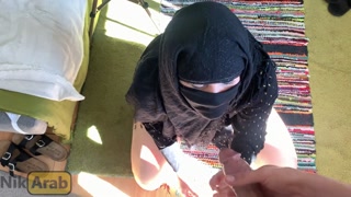 Hijab Girl Hard ARAB ANAL . شقراء تتحدث العربية بطلاق . تستمتع بي الزب العربي