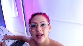 Amelia Levin Private Show