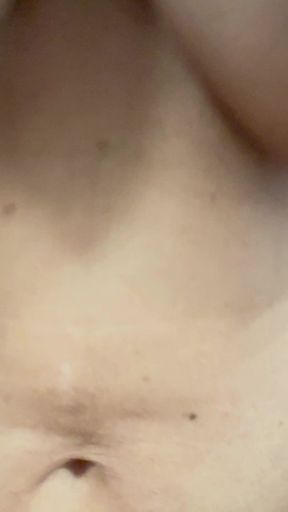 Having sex with a big-breasted wife.Sri Lankan wife