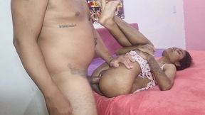 novinha lesbica deu o cu para o coroa