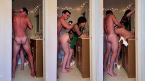 19 year old starbucks employee gets fucked - bts 4k