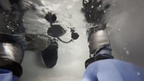 Underwater Gasmask Bondage Peril