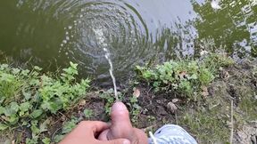 Long Pissing to the Water Makes Water Bubbly