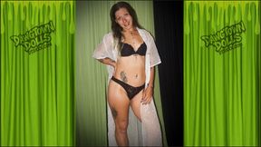 Peachy in the DawgHouse