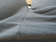 4K Kijken naar lesbische porno en masturbatie met een kort orgasme