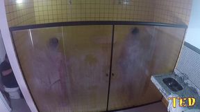 casal flagrado no vestiario